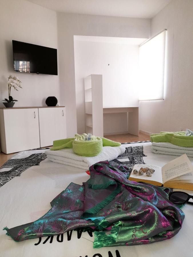 Fantastic Apartment In The First Line Of The Sea, Wifi Free Playa de las Americas  Zewnętrze zdjęcie